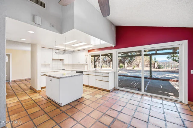 29315 Tree Hollow photo 4