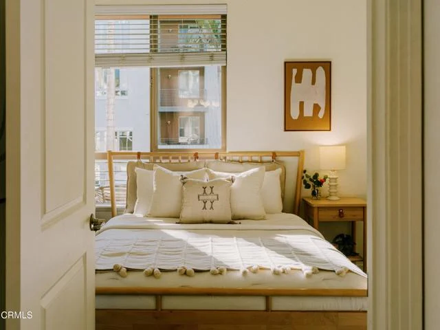 100 S Alameda Street #235 photo 3