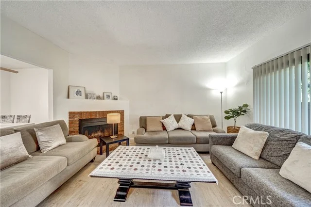 15053 Sherman Way #C, Van Nuys