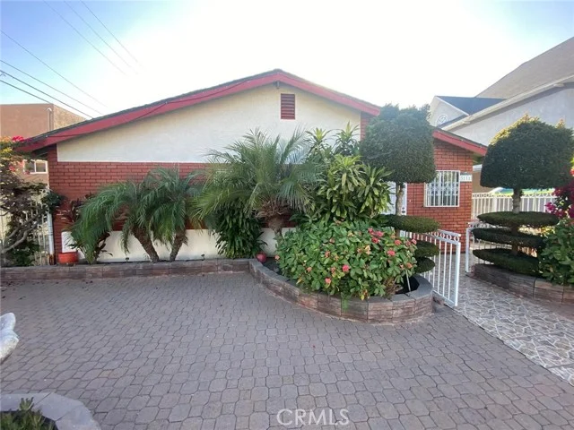 3111 Halldale Ave., Los Angeles