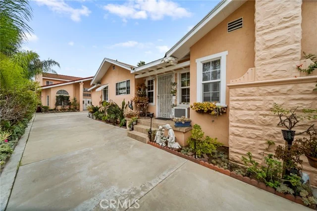 1747 N Avenue 46, Los Angeles