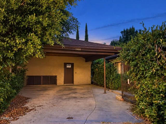 3908 Vineland Avenue photo 5