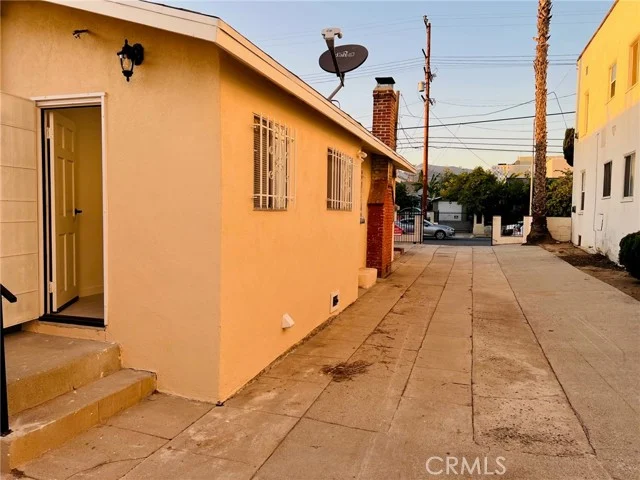 4922 W Fountain Avenue photo 4