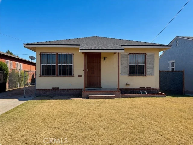 3229 W 111th, Inglewood