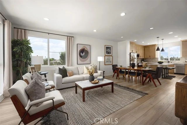 5804 Linden Ave Avenue #6, Long Beach