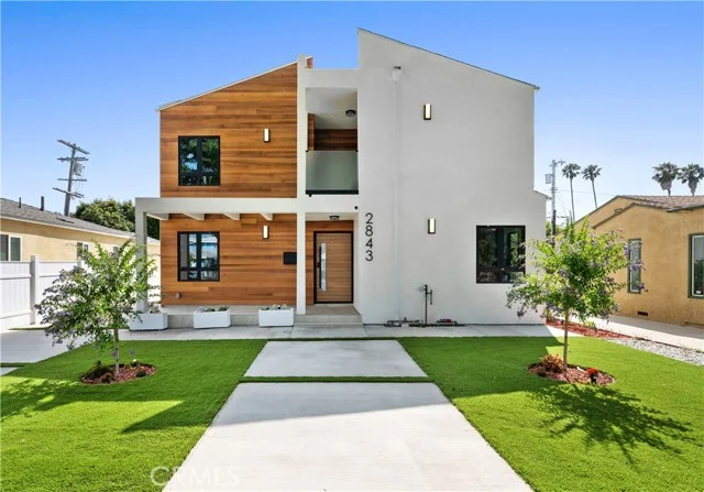 2843 Stoner Avenue, Los Angeles