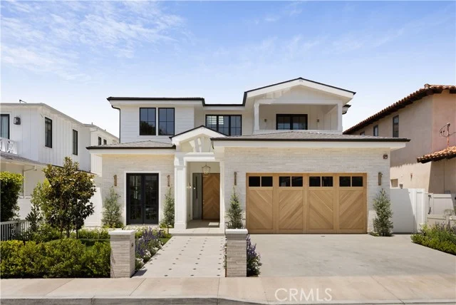 1013 10th Street, Manhattan Beach
