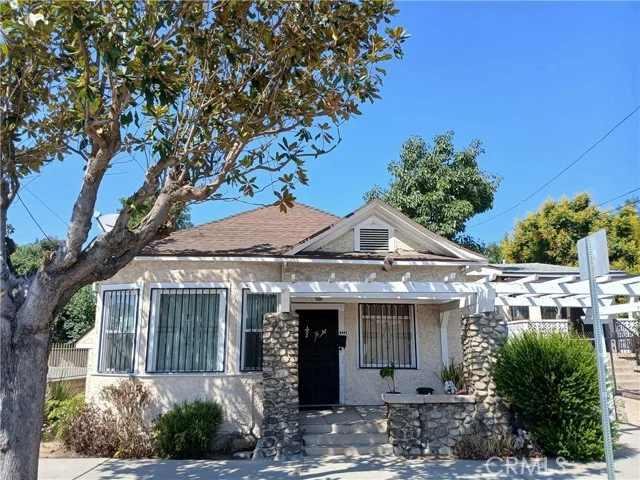 3531 N Figueroa photo 1