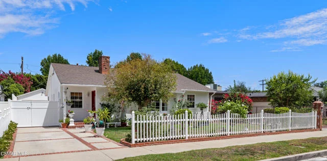 6654 Murietta Avenue photo 1
