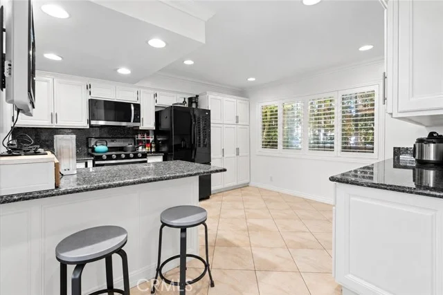 4345 W. 154th St. #10, Lawndale