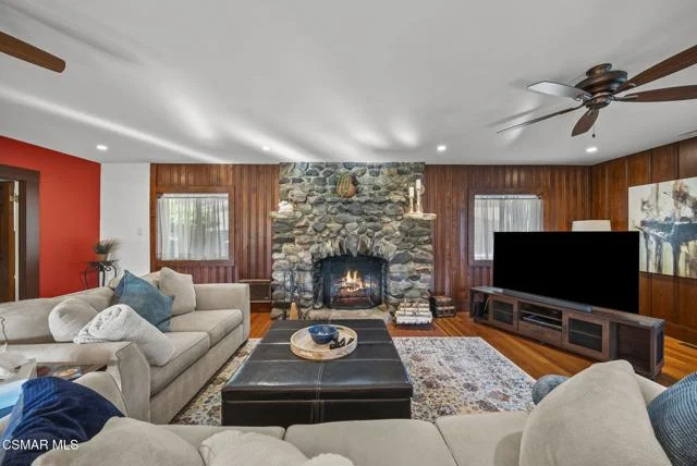 2375 Laguna Circle Drive photo 3