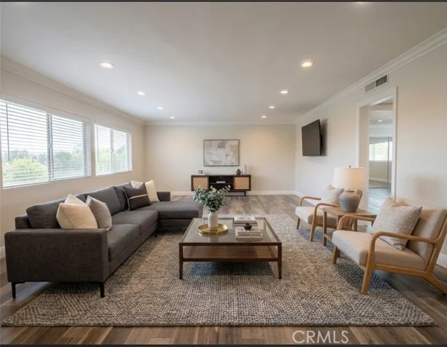 5354 Lindley #204, Encino