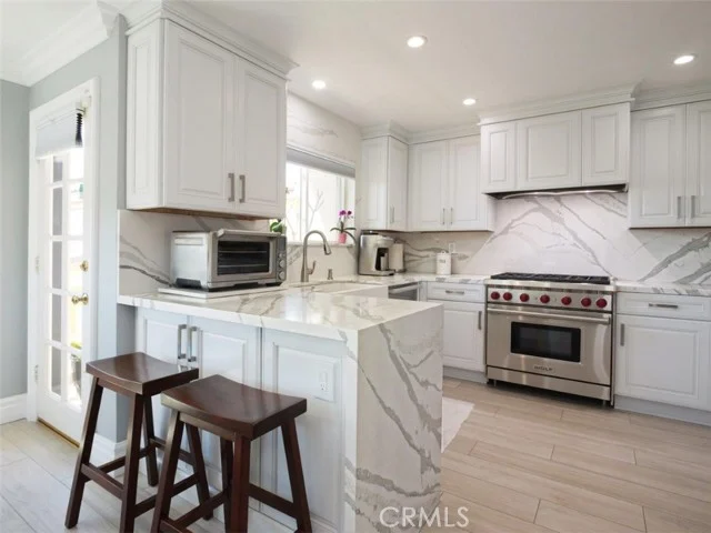 110 S Prospect Avenue #6, Redondo Beach