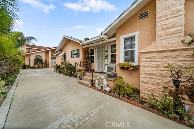 1747 N Avenue 46, Los Angeles