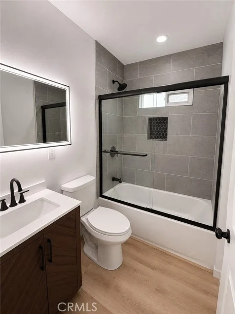 3081 Guirado photo 5