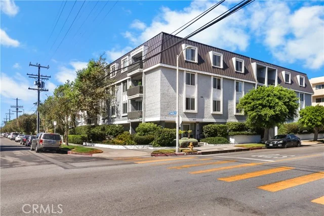 8635 FALMOUTH Avenue #203, Playa del Rey