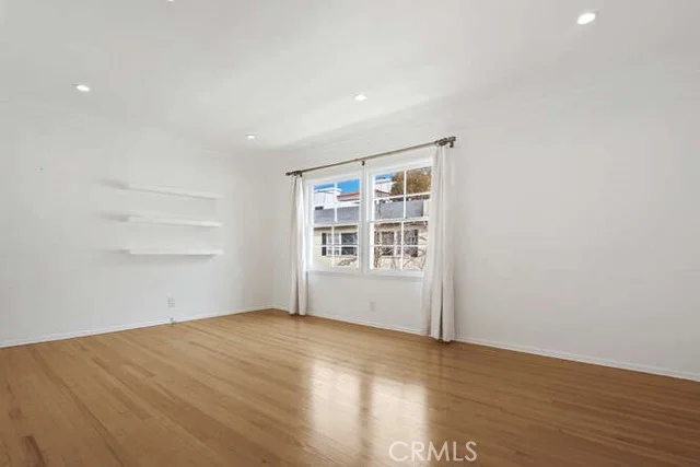 515 San Vicente #D photo 5