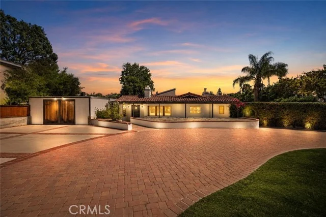9916 Rathburn, Los Angeles