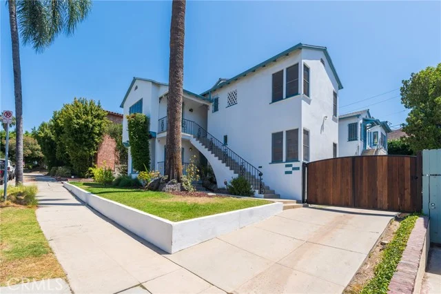 1964 Palmerston, Los Angeles