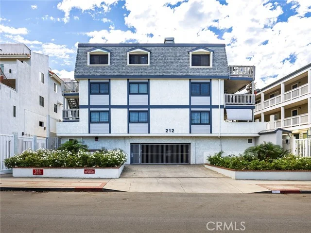 212 E Imperial Avenue #E, El Segundo