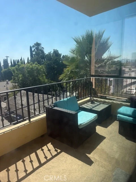 6938 Laurel Canyon #212, North Hollywood