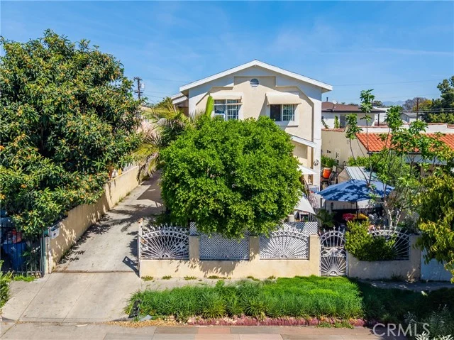 5335 Carlin, Los Angeles