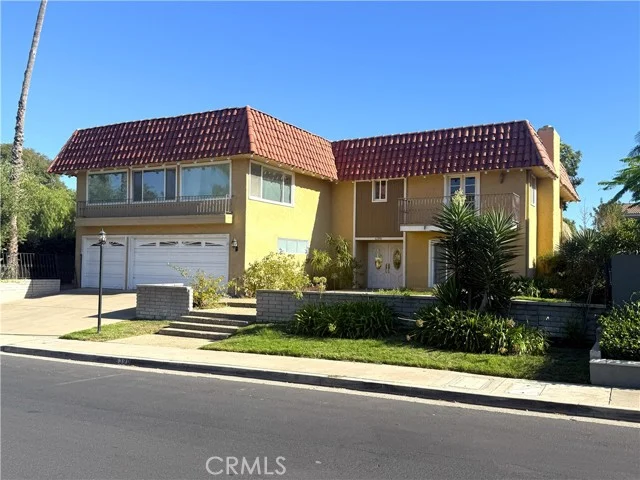 6390 E Bixby Hill, Long Beach