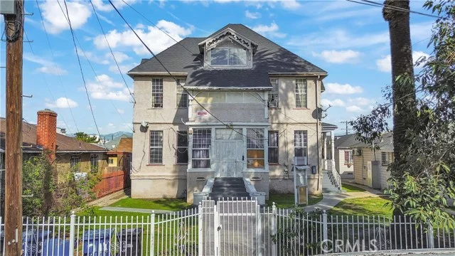 2429 E 3rd, Los Angeles