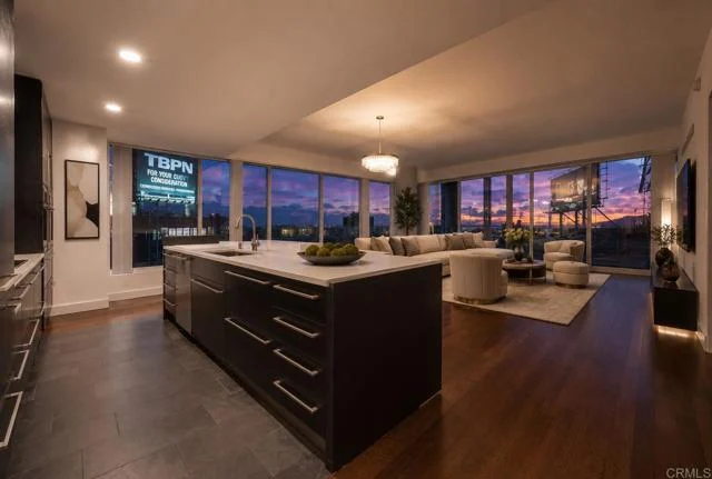 6250 Hollywood Boulevard #12H, Los Angeles