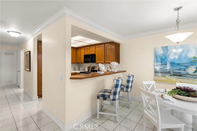22232 S Vermont Avenue #102B photo 2