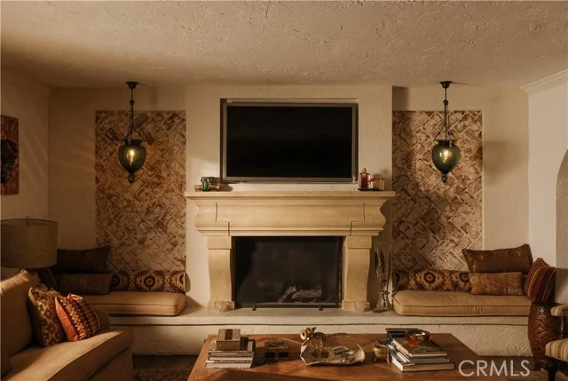 1138 Coldwater Canyon Drive photo 5