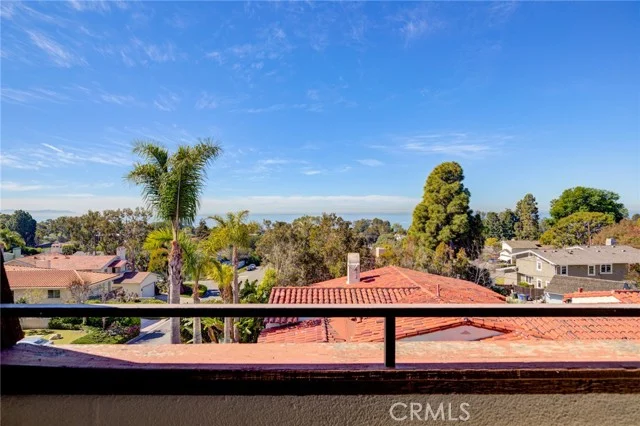 2357 Palos Verdes Drive W #7 photo 1