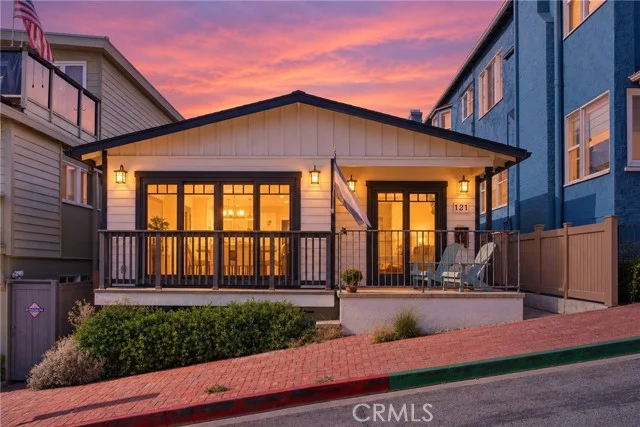 121 28th Street, Manhattan Beach