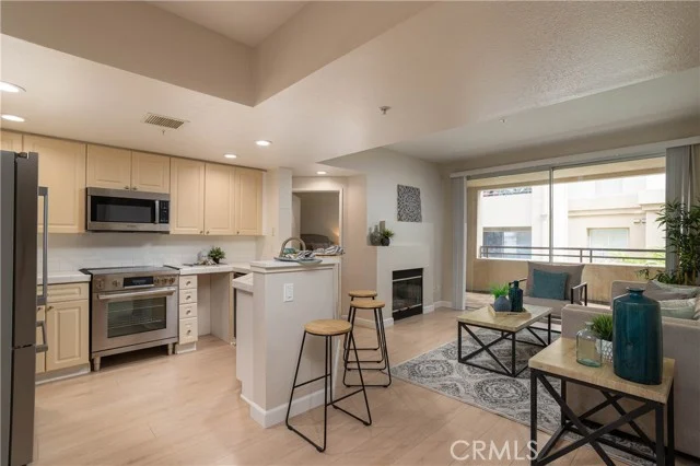 1301 Cabrillo #207 photo 1