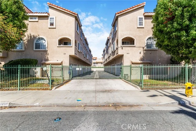 1727 W 149th Street #E photo 3