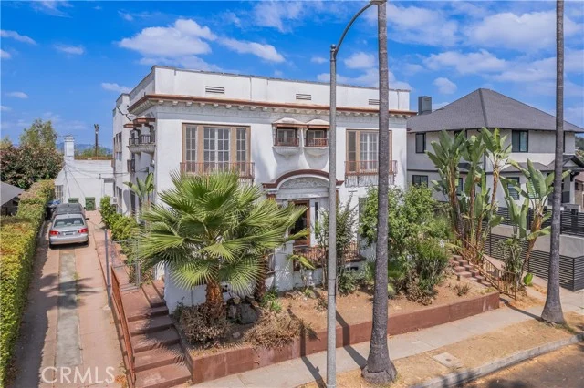 1427 Laveta, Los Angeles