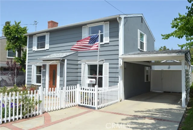 13827 Calvert Street, Valley Glen