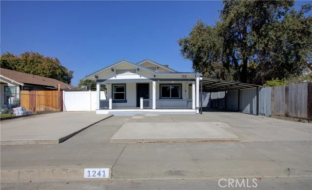 1241 6th Street photo 1