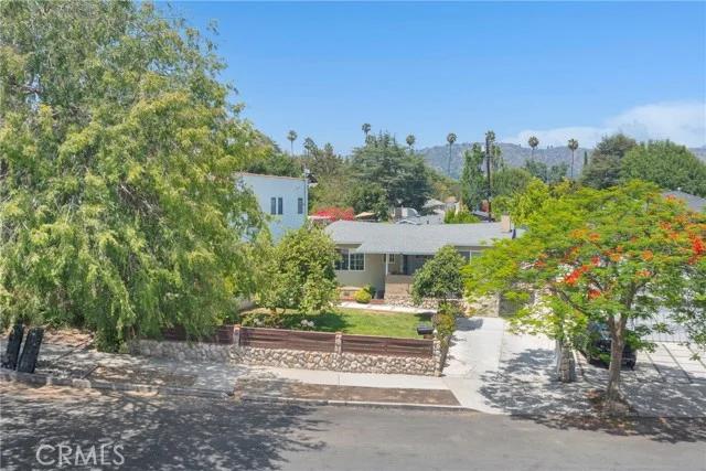 2415 Langdale, Los Angeles