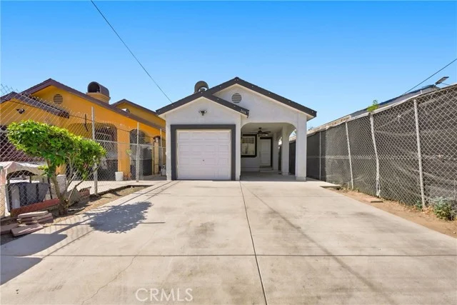 2414 Santa Ana Boulevard S photo 1