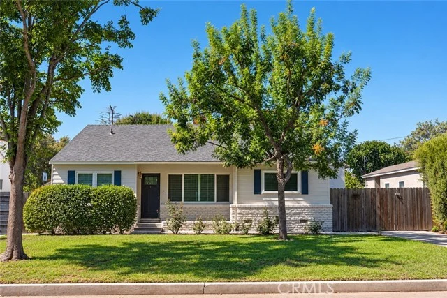 6015 Sunnyslope Ave, Van Nuys