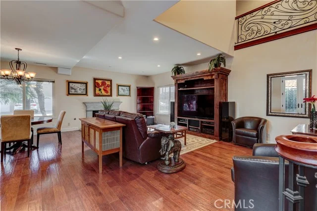 601 Green Lane photo 1