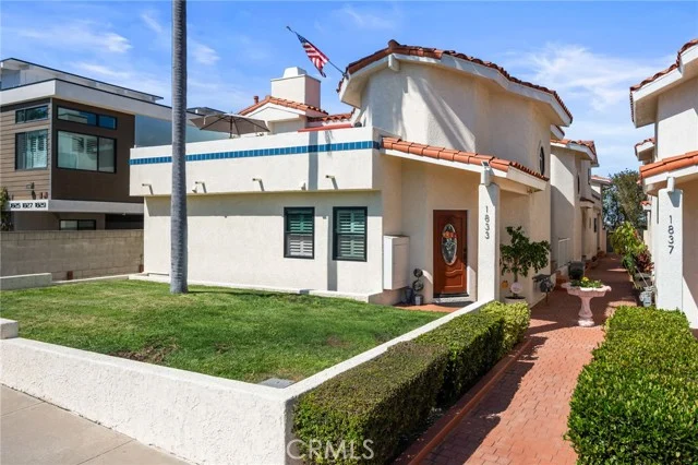 1833 11th Street #B, Manhattan Beach