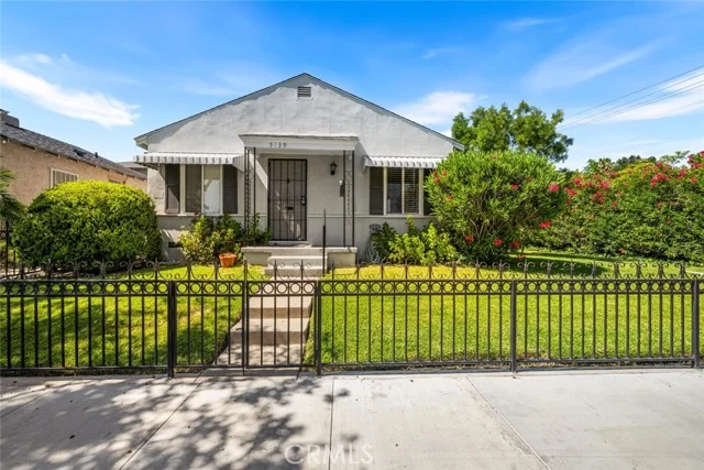 5139 E Carson Street, Long Beach