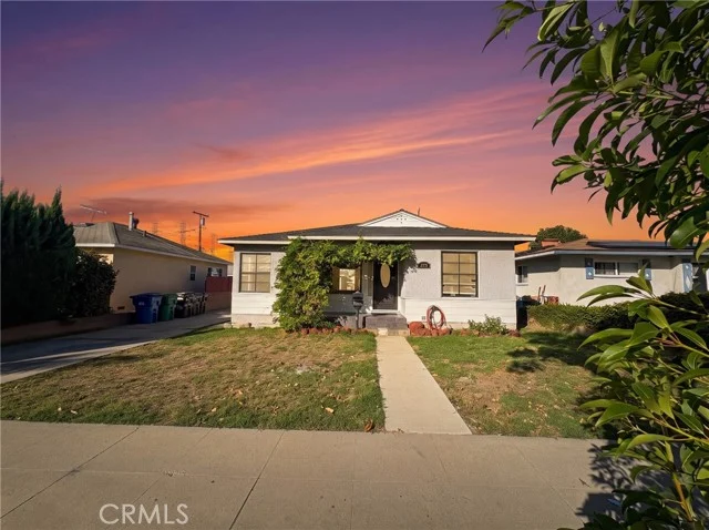 6933 Lime, Long Beach