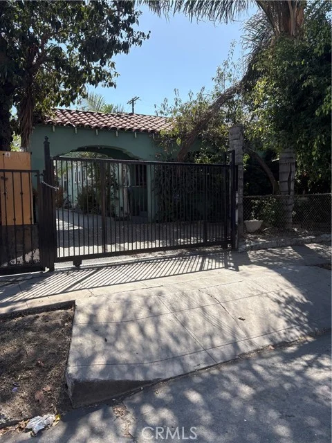 450 E 70th, Los Angeles