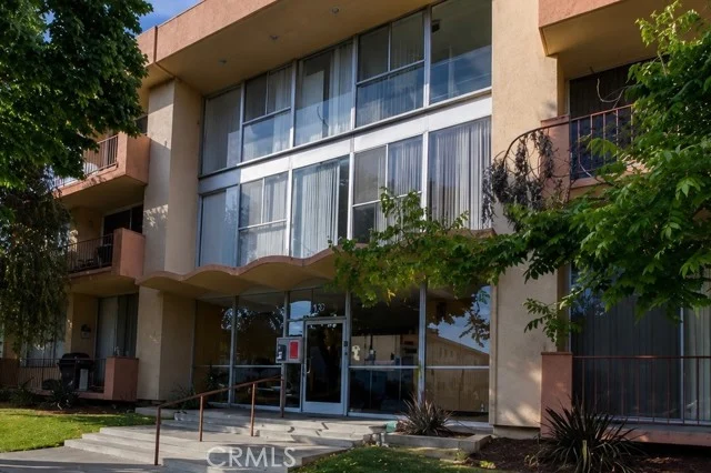 855 Victor Avenue #217, Inglewood
