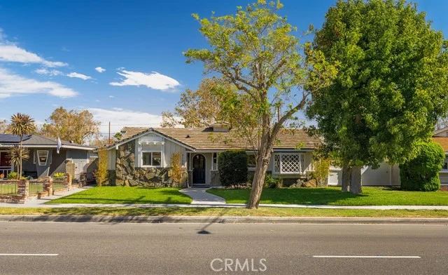 3136 Palo Verde Avenue, Long Beach