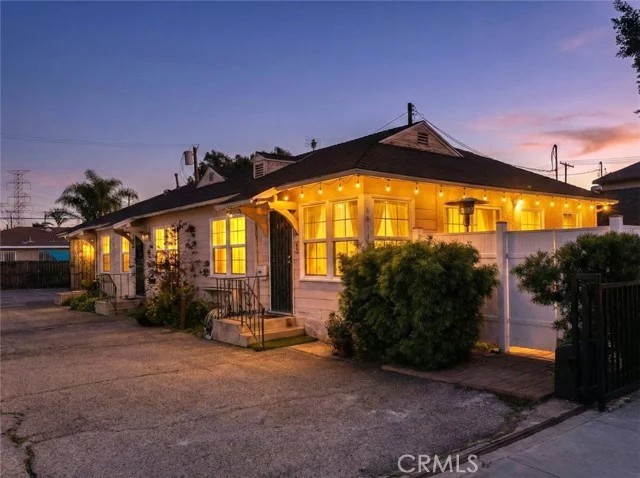 6614 Camellia Avenue, North Hollywood