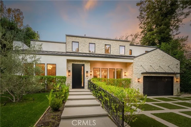 4793 Louise, Encino